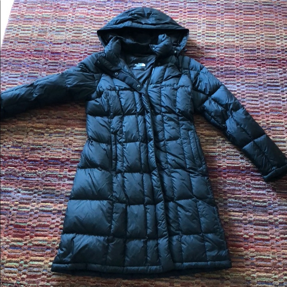 The North Face Winter Puffer Jacket, Women’s Small